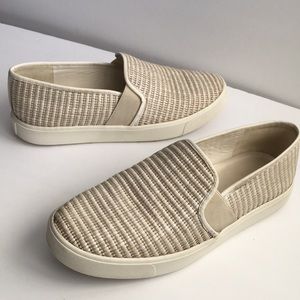 Vince Leather loafers slip ons